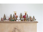 15690 Medusa Hr. & Fru Rudolf 2021 på hylde med juletræer - Fransenhome